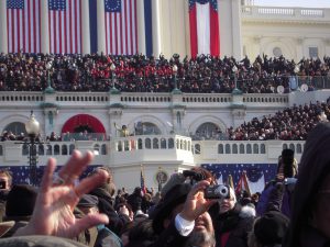 barack-obama-inauguration-waving