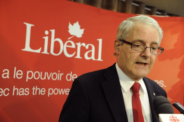 Marc Garneau exits Liberal Leadership race, supports Justin Trudeau